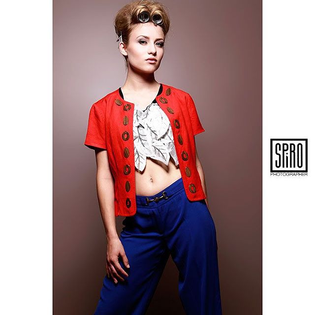 Model: Evan Childerhose
Makeup: Marieve Guilbault
Hair: Megumi Uchida
Styled by: Kristie Lance &amp; Ikram El Saddik

Evan is wearing cobalt blue, flare, high waist pant and Kristie Lance designs, white feathered lace crop top with a vibrant red short sleeve blazer (summer collection 2015)

#fashion #fashionphotography #photographer #fashionphotographer #hairdo #updo #littleshorts #cutoffs #beehivehair #60s #ottawa #ottawafashion #montreal #montrealfashion #spiro #spiro_photographer