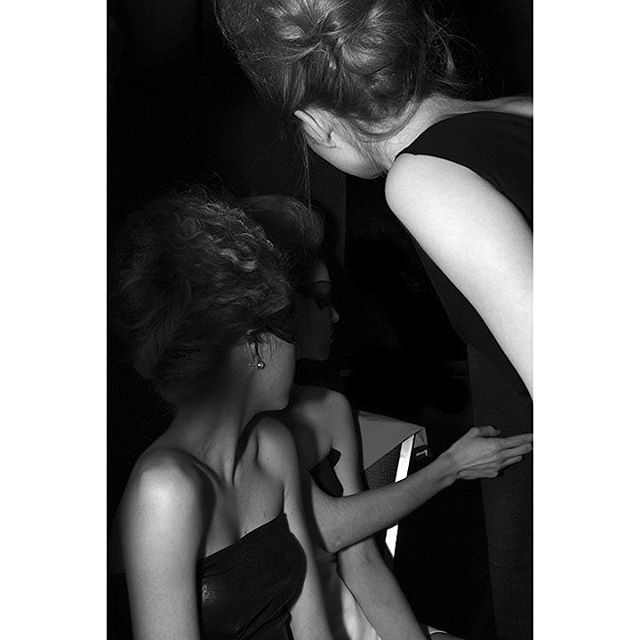 PEEK-A-BOO
2016 - Peeking into the future.
Photo: © @spiro_photographer #curtaincall #montrealphotography #montrealfashion #ottawaphotographer #ottawa #montreal #hair #makeup #fashion #fashionphotography #blackandwhite #blackandwhitephoto #blackandwhite #bw #backstage #behindthescenes #backview #spiro #spiro_photographer