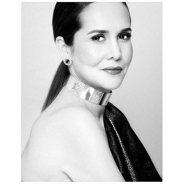 © PORTRAIT 
FRIEND, DESIGNER
@maritzavillegas_joyeria
Photo done for Status Oaxaca, now part of my collection of portraits because of her class and beauty. © @spiro_photographer
Spiro Polichronopoulos

#portrait #blackandwhite #digitallikefilm #photocollection #classylady #designer #jewelry #portrait #spiro #theportraitpr0ject

WARNING: This image is copyrighted and may not be used without permission and credit. When authorized, this image may only be used as a SHARED POST from my professional page. All other options will be immediately reported and removed.
No edited version or any other use is permitted unless authorized in writing.
Please inbox me for details